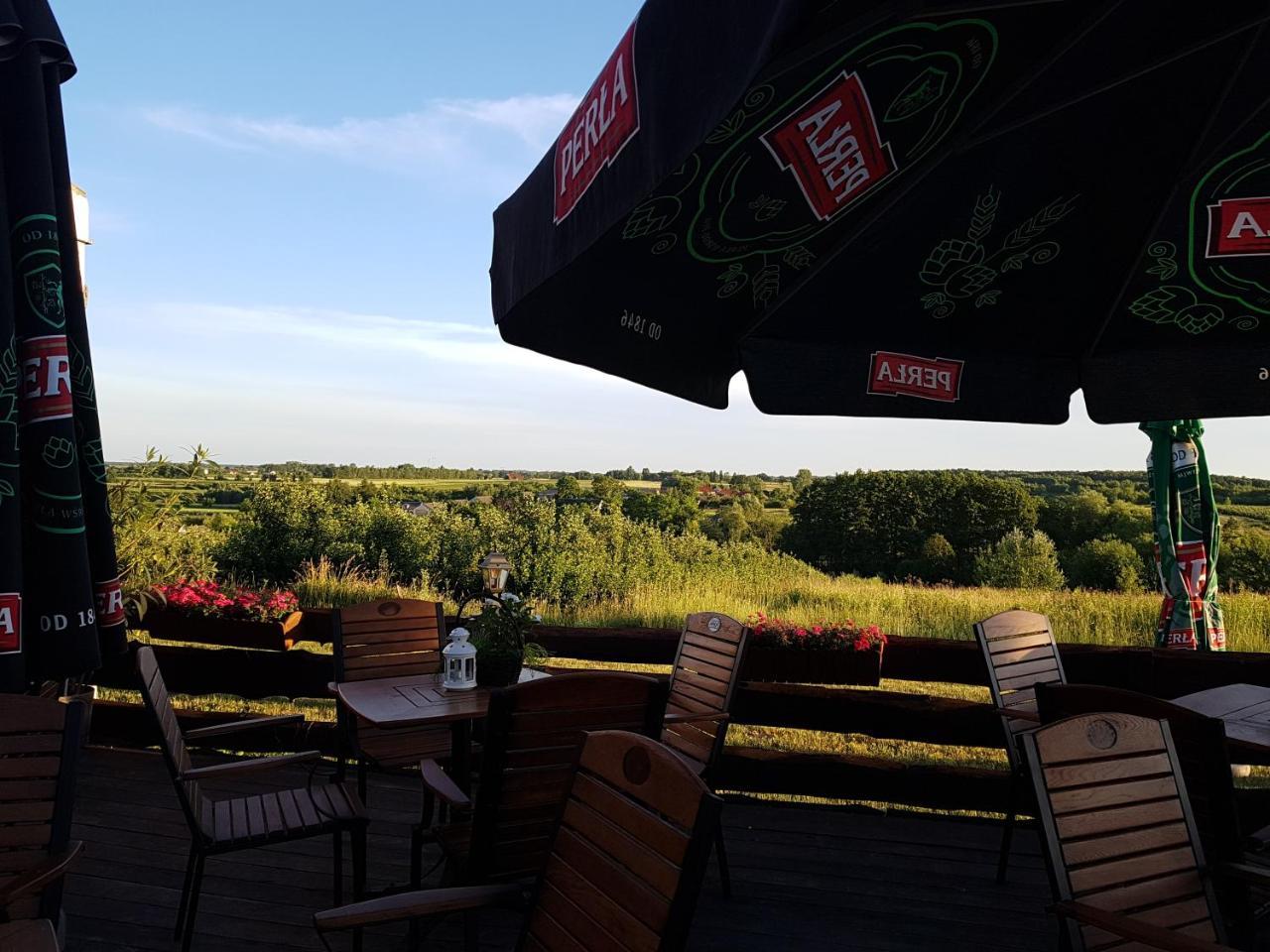 Dwor Na Wichrowym Wzgorzu Panzió Przybysławice Kültér fotó